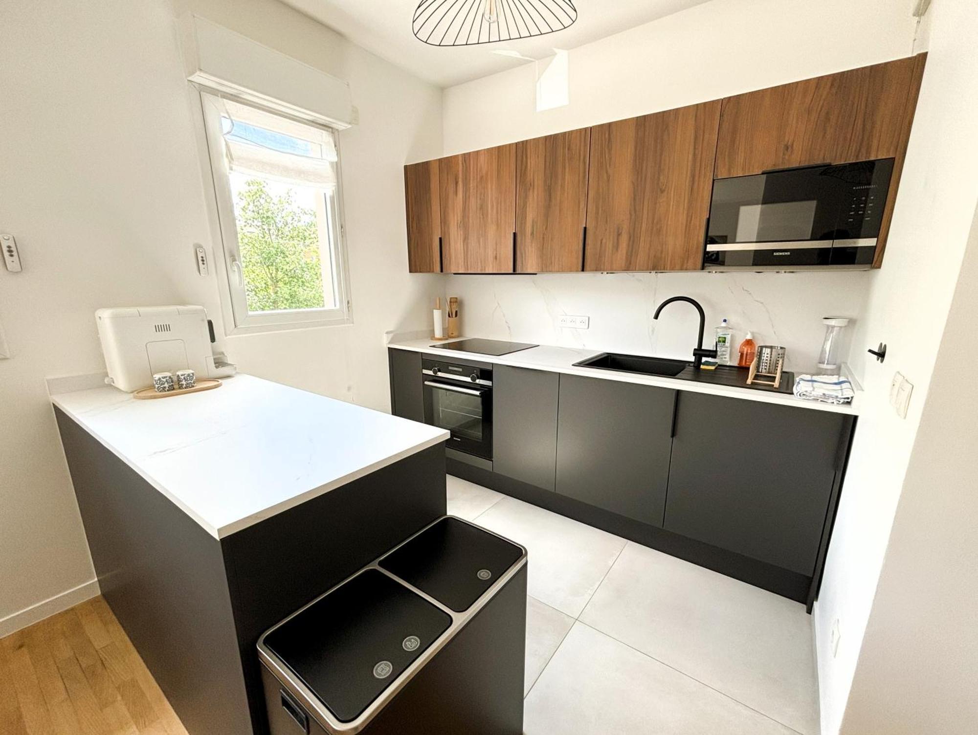 Le Boudoir - 2 Pieces Et Parking Apartment เลอเปลซีส์-โรแบงซง ห้อง รูปภาพ